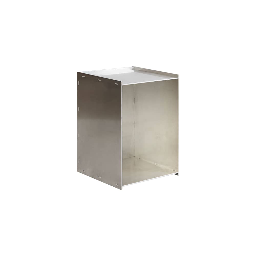 Beistelltisch Rivet Box Table metall / B 33,8 x H 48.1 x T 32,8 cm - Handgehämmert - Frama  - Rohes Aluminium - Rohes Aluminium