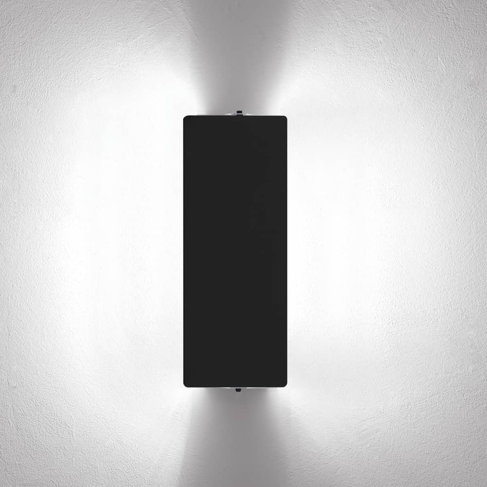 Wandleuchte  metall schwarz mit Drehblende 2 LED-Panel /Charlotte Perriand, 1962 - Nemo - Schwarz - bemaltes Aluminium, bemaltes Metall