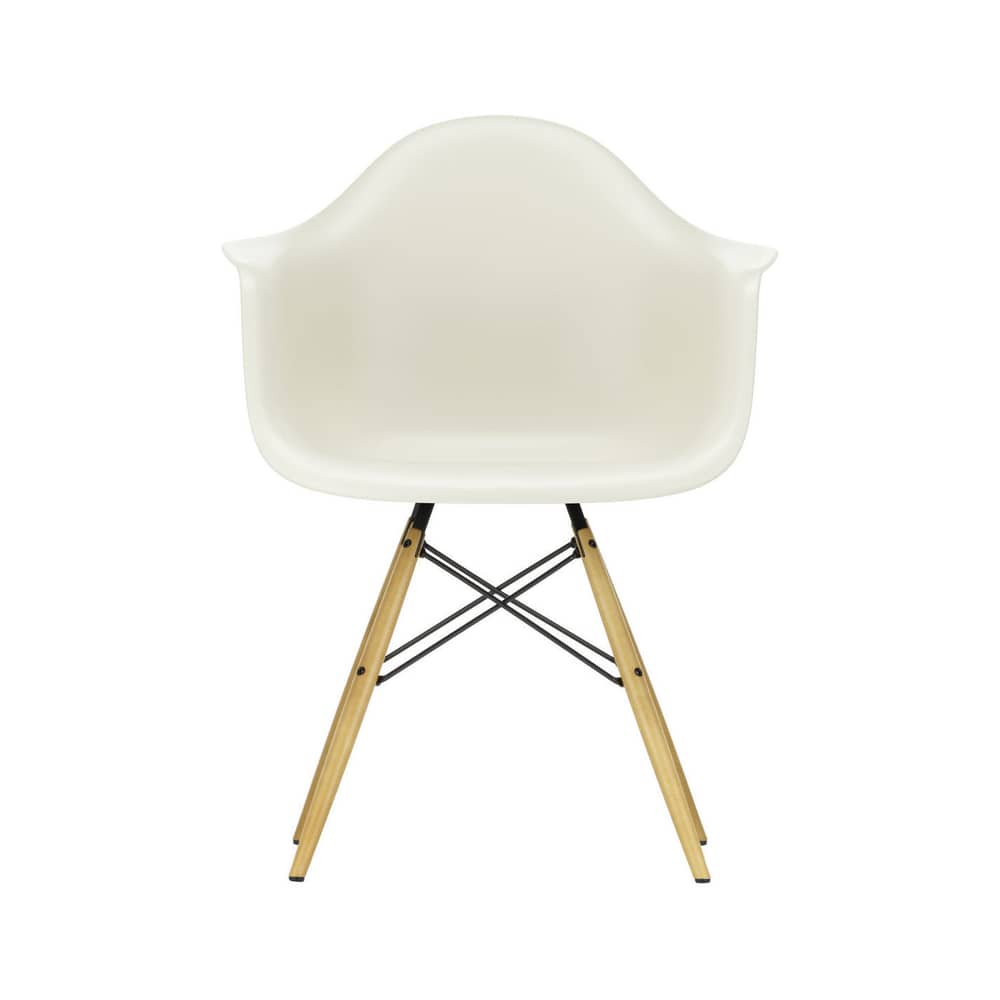 RE DAW - Eames Plastic Armchair Armchair plastic material grey / (1950) - Light wood legs / Recycled - Vitra - Pebble grey / yellow-coloured maple - Post-consumer recycled plastic, Solid maple