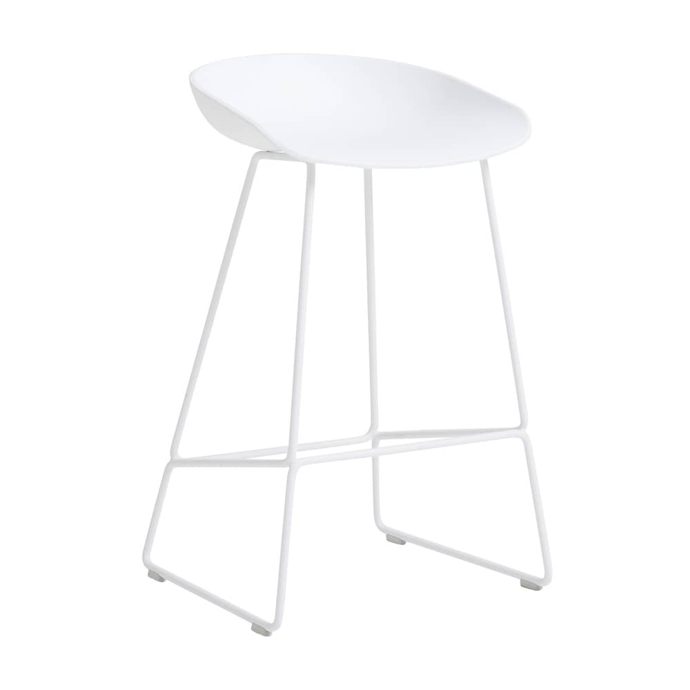 Barhocker About a stool AAS 38 LOW plastikmaterial weiß / H 65 cm - Recycelt - Hay - Weiß / weiße Beine - lackierter Stahl, Recyceltes Polypropylen