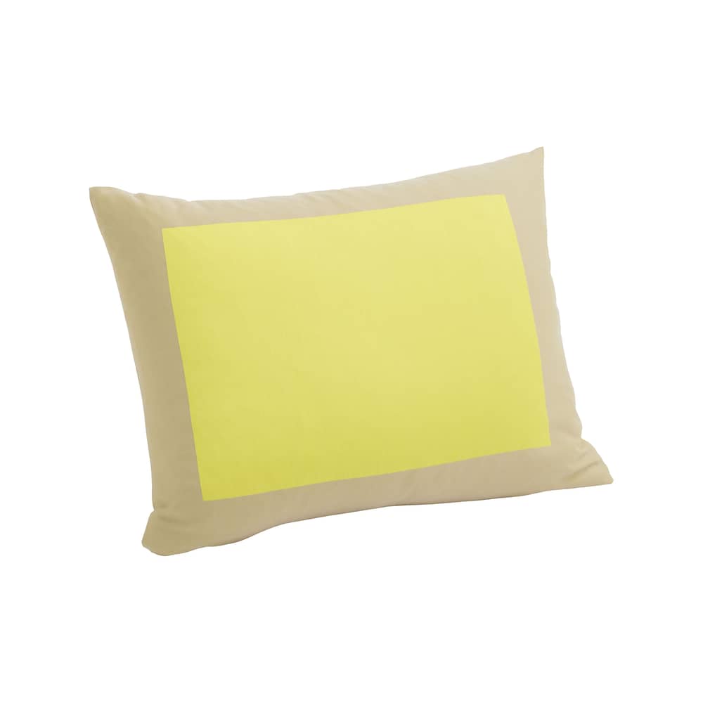 Coussin Ram tissu jaune / 48 x 60 cm - Hay - Jaune -  Plumes, Coton biologique, Polyester
