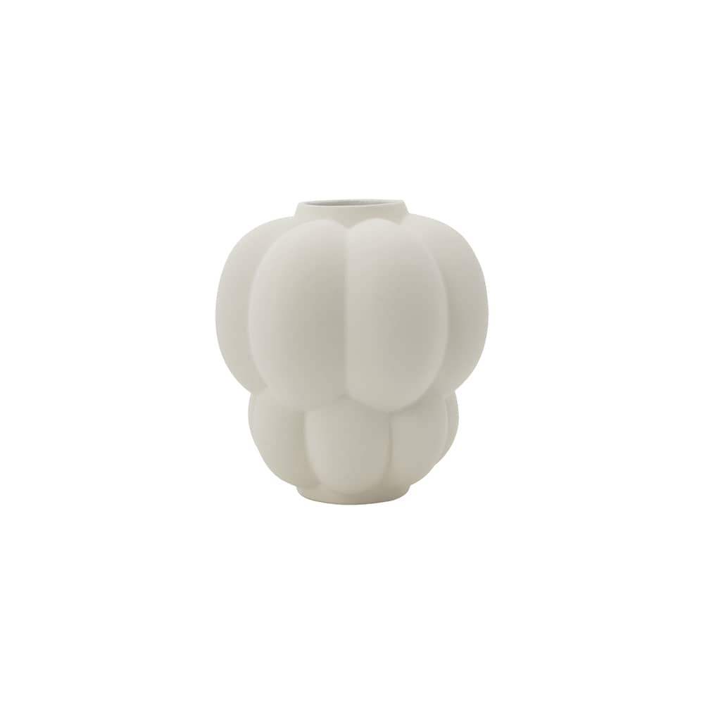 Uva Vase ceramic white / Ø 20 x H 22 cm - AYTM - H 22 cm / Cream - Sandstone