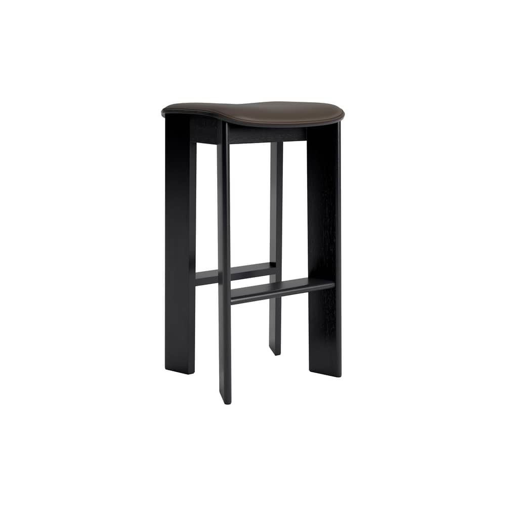 Sgabello alto Chisel 30 High pelle marrone / Altezza 75 cm - Imbottitura in pelle - Hay - Pelle color cioccolato (Grano) / Nero - Espanso, Impiallacciatura rovere laccato, Pelle