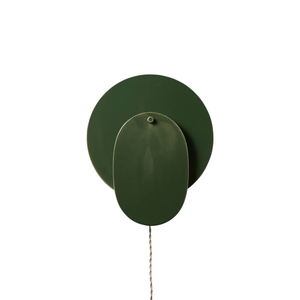 Applique con presa Nebula 01 ceramica verde / L 33,6 x H 39,5 cm - Serax - Verde scuro - Ceramica smaltata