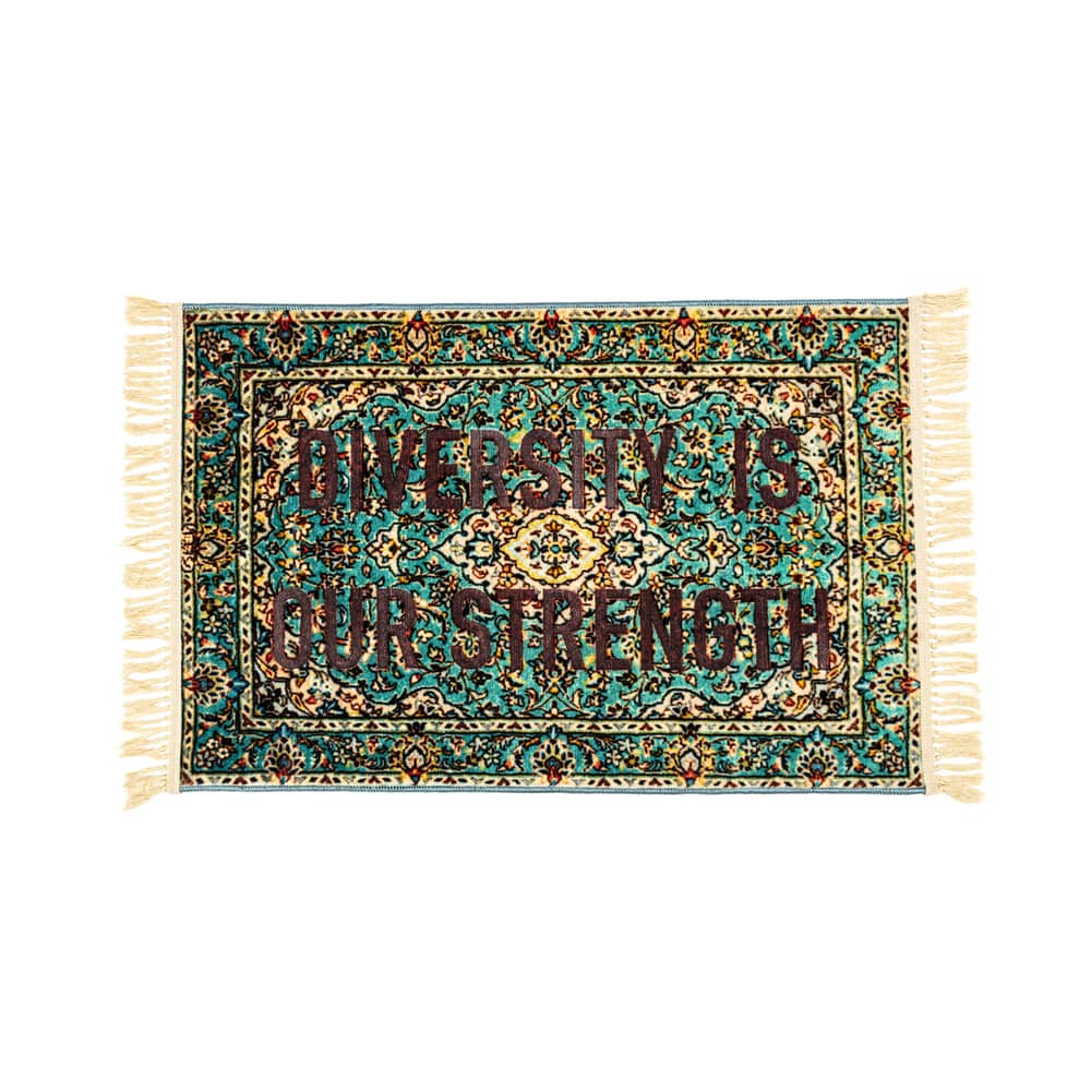 Teppich Burnt - Diversity textil bunt / 80 x 120 cm - Durch Verbrennung erhaltene Beschriftung - Seletti - Diversity - Polyesterfaser
