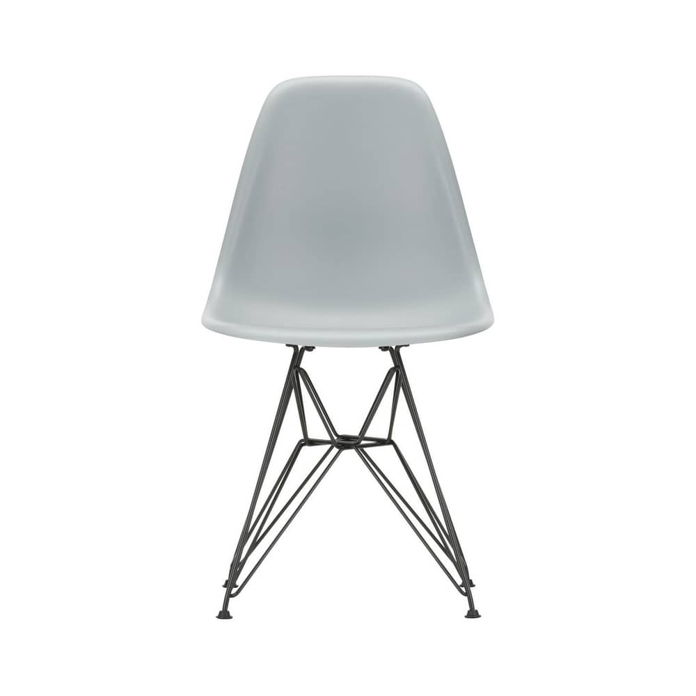 Stuhl RE DSR - Eames Plastic Side Chair plastikmaterial grau / (1950) - Beine schwarz / recycelt - Vitra - Hellgrau / Beine schwarz - Epoxid-lackierter Stahl, Recycelter Kunststoff (Post-Consumer)