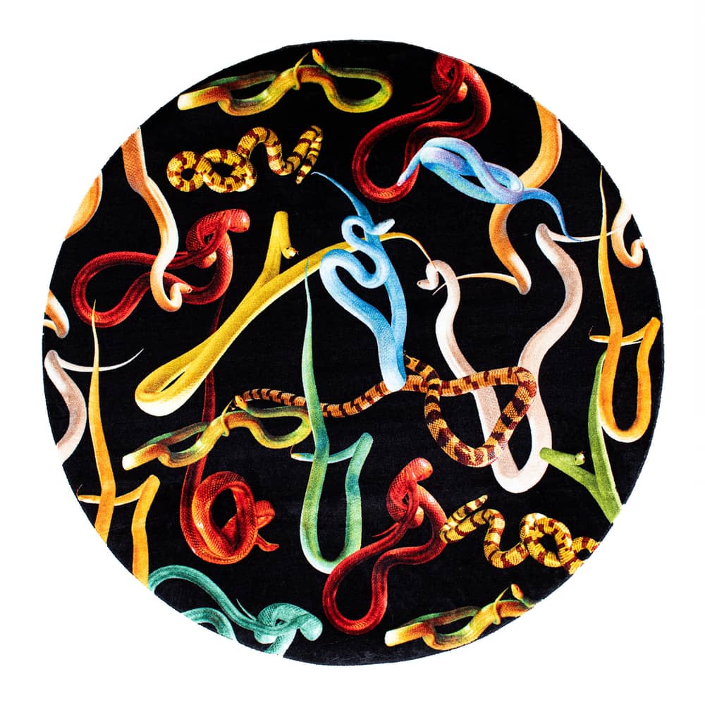 Tappeto Toiletpaper - Snakes tessuto nero multicolore / Ø 200 cm - Seletti - Snakes / Fondo nero - Poliammide