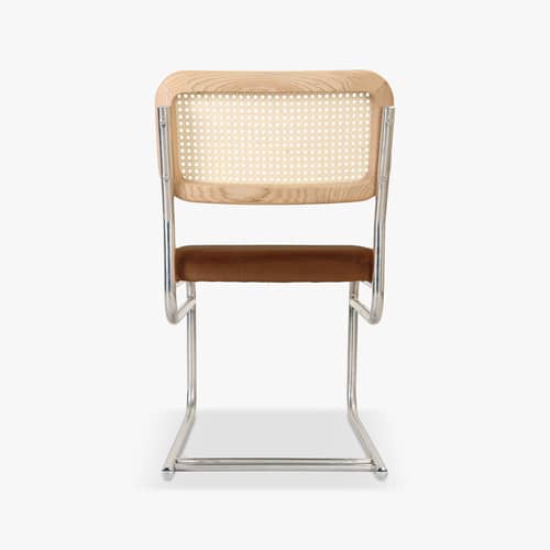 Gepolsterter Stuhl Uberto faser braun / Rattan-Geflecht - NV GALLERY - Karamel (Velours) / Natürliche Esche - Esche massiv, Rattan-Geflecht, Velours