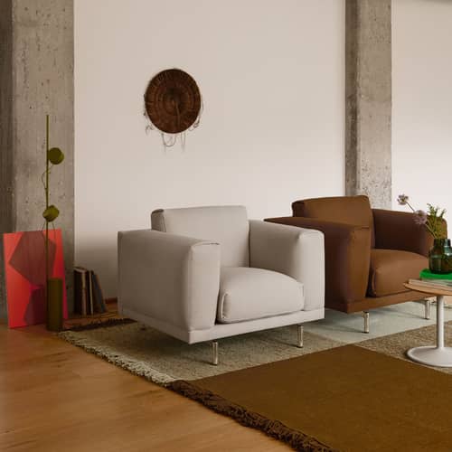 Teppich Verso textil grün / 258 x 258 cm - Muuto - Blassgrün / Warmes Braun - Wolle aus Neuseeland