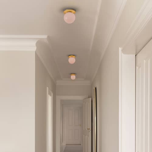 Applique salle de bains Liila 1 Medium / Plafonnier - Ø 14 cm - NUURA - Rose (verre lisse) / Doré - Aluminium, Verre soufflé bouche