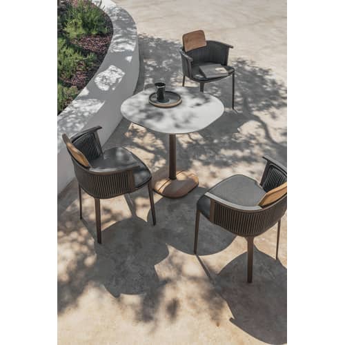 Nicolette Stackable armchair metal green / Aluminium & teak - Ethimo - Green & teak / White cushion - Acrylic fabric, Lacquered cast aluminium, Natural teak