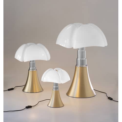 Minipipistrello LED Table lamp plastic material gold / H 35 cm - Gae Aulenti, 1965 - Martinelli Luce - Satin brass - Brushed stainless steel, Methacrylate, Varnished aluminium