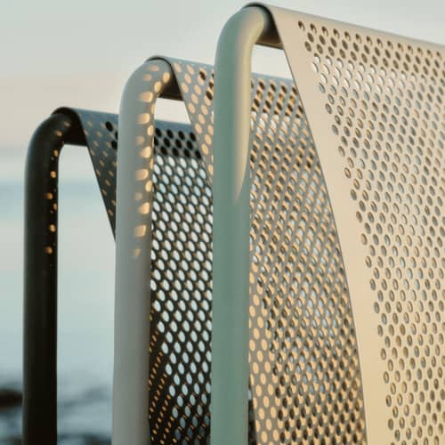 Dapple Stacking chair metal green / Drilling machine - Ferm Living - Green tea - Galvanised powder-coated steel