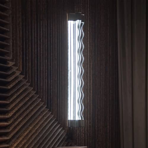Applique Frenesi LED / H 74 cm - Fontana Arte - Transparent & métal - Métal, Verre