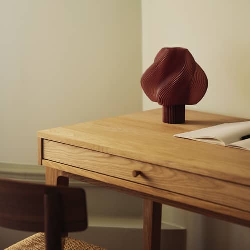 Lampe sans fil rechargeable Soft Serve rouge - CRÈME ATELIER - Cerise - PLA recyclé