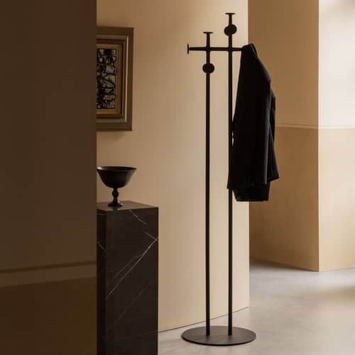Afteroom Standing coat rack metal black / H 175 cm - Audo Copenhagen - Black - Steel, Zinc alloy