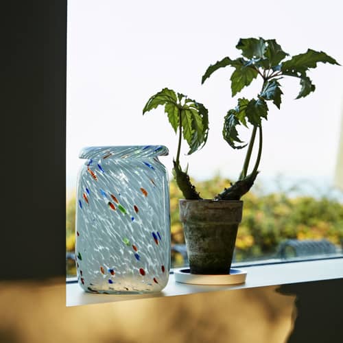 Vase Splash Roll Neck Medium glas weiß / Ø 14,5 x H 22,5 cm - Handgemacht - Hay - Weiß / Mehrfarbige Punkte - geblasenes Glas