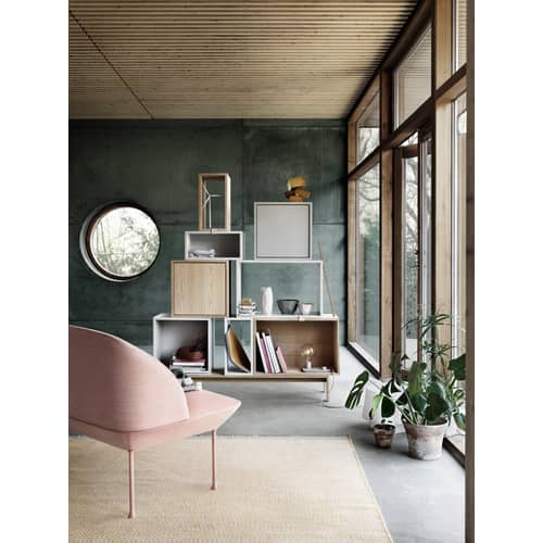 Stacked Shelf natural wood / Medium carré 43x43 cm / Avec porte - Muuto - Oak - Oak veneer MDF