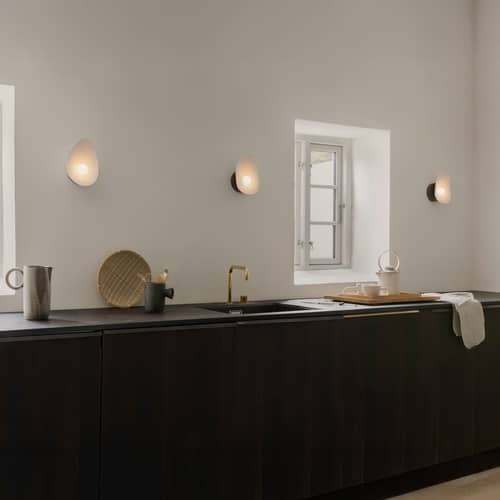 Florii 1 LED Wall light plastic material white - NUURA - Dark bronze / White - Aluminium, Polycarbonate