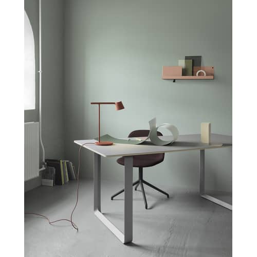 Lampe de table Tip LED métal blanc / Orientable - Muuto - Blanc - Aluminium