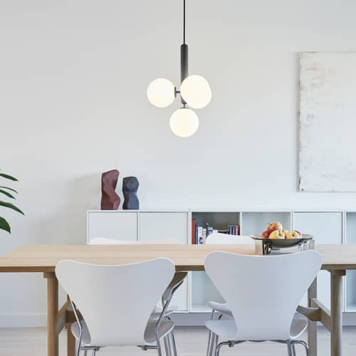 Sospensione Miira 4 vetro grigio / Ø 38 cm - NUURA - Grigio rock / Bianco opalino - Alluminio, Vetro soffiato a bocca