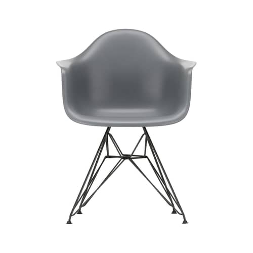 Poltrona RE DAR - Eames Plastic Armchair materiale plastico grigio / (1950) - Gambe nere / Riciclata - Vitra - Grigio granito / Gambe nere - Acciaio laccato, Plastica riciclata post-consumo