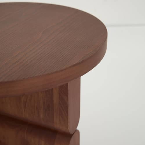 Table d\'appoint Coloured Wood Noon bois marron / Ø 38 x H 42,5 cm - NOBODINOZ - Bois foncé - Frêne