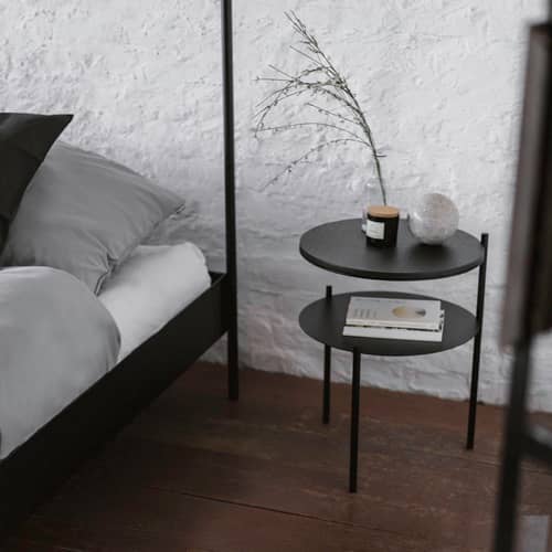 Table de chevet Tu bois noir / Ø 40 x H 52,5 cm - NOO.MA - Chêne noir - Acier, Placage de chêne