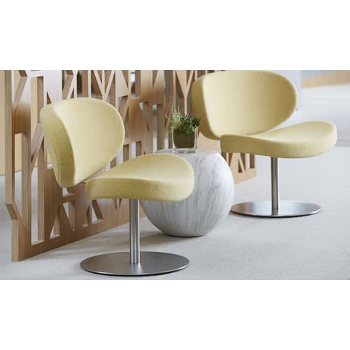 Fauteuil pivotant Sunset tissu jaune / Christophe Pillet, 1997 - Cappellini - Jaune foncé (tissu Hallingdal 565H) - Acier, Polyuréthane expansé, Tissu