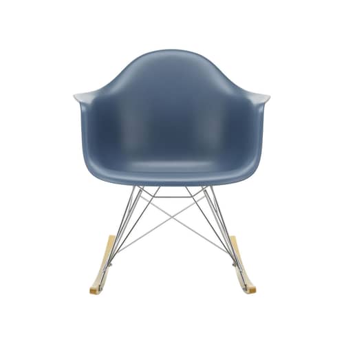 Rocking chair RE RAR - Eames Plastic Armchair / (1950) - Recyclé - Vitra - Bleu de mer / Pied chromé / Bois clair - Acier chromé, Érable massif, Plastique recyclé post-consommation