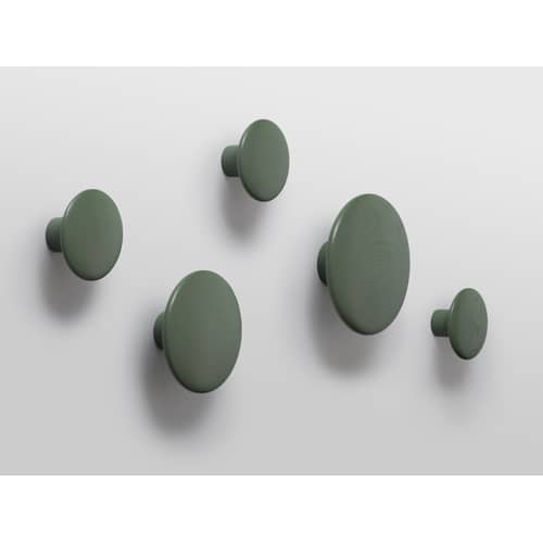 Patère The Dots Wood Medium / Bois - Ø 13 cm - Muuto - Vert Dusty - Frêne teinté