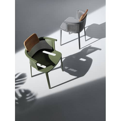 Nicolette Stackable armchair metal green / Aluminium & teak - Ethimo - Green & teak / White cushion - Acrylic fabric, Lacquered cast aluminium, Natural teak