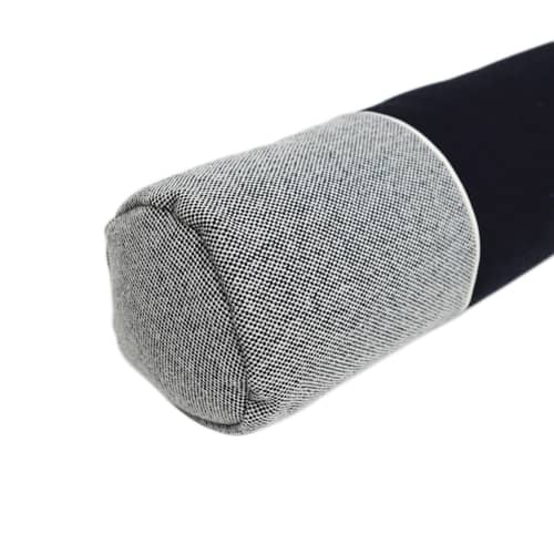 Coussin Tube long par José Lévy / Ø 15 x L 70 cm - Exclusivité Made In Design - Lelièvre Paris - Bleu Nuit / Poivre - Mousse, Tissu