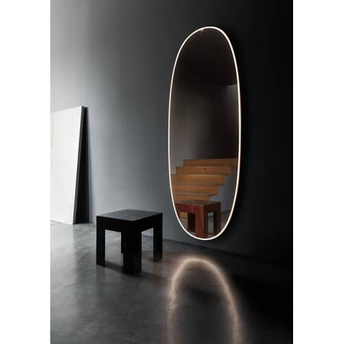 Miroir lumineux La Plus Belle   LED / By Starck - H 205 cm - Flos - Aluminium poli - Alliage d\'aluminium, Silicone, Verre sécurit