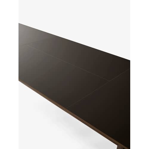 Tavolo con prolunga Patch HW2 corian beige legno naturale / Laminato Fenix - L 240 a 340 cm - &tradition - Beige / Rovere Bianco - Legno di quercia massello sbiancato, Stratificato opaco Fenix NTM®