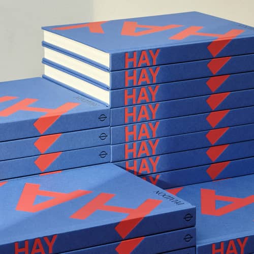 Livre Rétrospective HAY papier bleu / Editions Phaidon - Français / 240 pages - Hay - Bleu - Carton, Papier