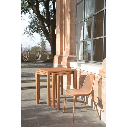 Nova Square table metal white / Metal - 80 x 80 cm - Emu - White - Varnished steel