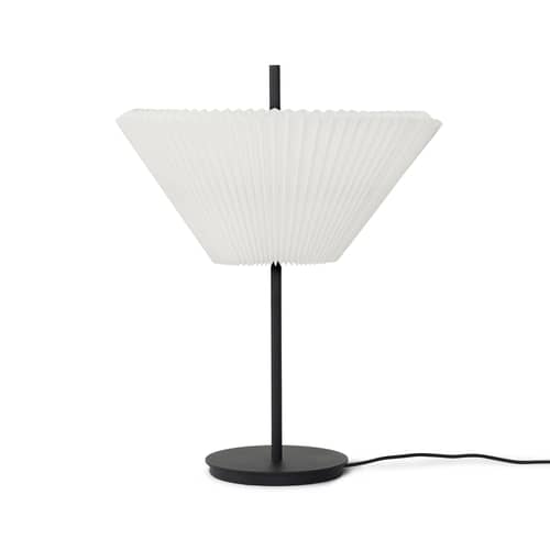 Nebra Table lamp textile white / Swivel & height-adjustable - NEW WORKS - White & Black - Polyester fabric, Steel