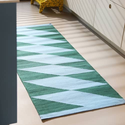 Tapis de couloir Takt vert / 70 x 180 cm - & klevering - Taky / Vert - Laine de Nouvelle-Zélande