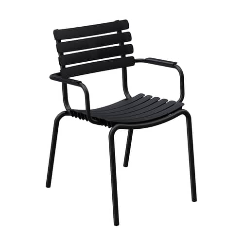 Fauteuil empilable ReCLIPS plastique noir / Accoudoirs métal - Plastique recyclé - Houe - Noir - Aluminium thermolaqué, Plastique recyclé