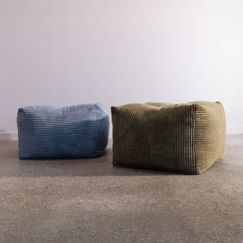 Pouf Buddy tissu vert / 50 x 50 cm - KARUP - Vert kaki 553 (velours côtelé) - 