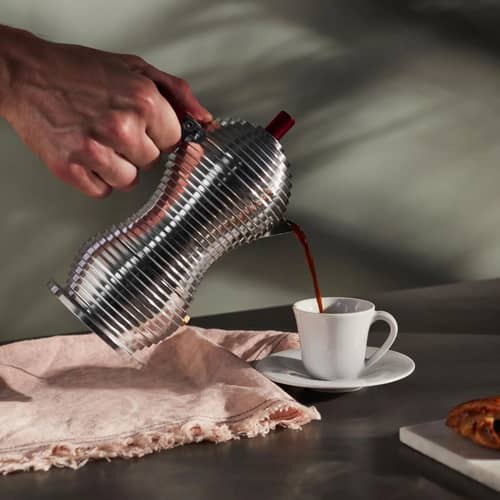 Cafetière italienne Pulcina rouge métal / Induction  - 6 tasses - Alessi - Rouge & chromé - Fonte d\'aluminium, Plastique
