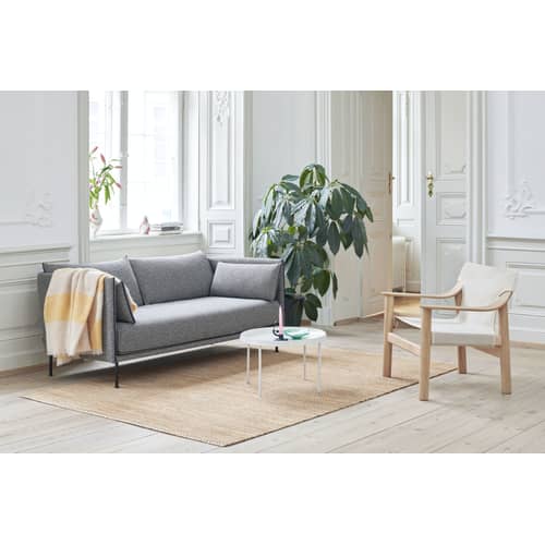 Fauteuil bas Bernard tissu beige bois naturel - Hay - Beige / Bois clair - Chêne massif, Contreplaqué de chêne moulé, Toile
