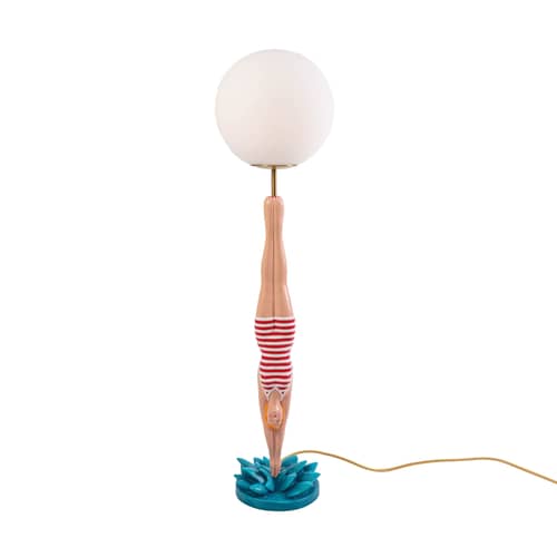 Lampada da tavolo Diver vetro multicolore / H 94 cm - Seletti - maglietta rossa - Metallo, Resina, Vetro