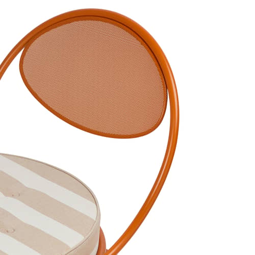 Fauteuil rembourré Copacabana métal orange / Mathieu Matégot, 1955 / Seconde vie - Gubi - Orange International / Tissu beige (Leslie Stripe 40) - Acier, Mousse, Tissu outdoor