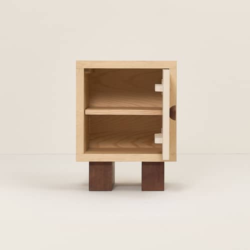 Nachttisch Heju X Nobodinoz holz natur - NOBODINOZ - Holz hell & dunkel / Beige - Eschenfurnier, Massives Heveaholz