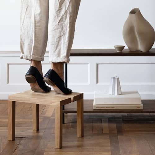 Scala Peg legno naturale / 35 x 37,5 x H 22 cm - MOEBE - Rovere naturale - Rovere massello