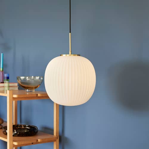 Suspension Serene verre blanc / Ø 32 cm - HÜBSCH - Blanc & laiton - Fer, Verre soufflé bouche