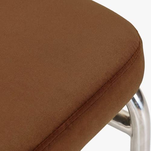 Chaise rembourrée Uberto / Cannage rotin - NV GALLERY - Caramel (velours) / Frêne naturel - Cannage de rotin, Frêne massif, Velours