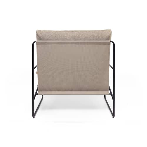 Poltrona imbottita Desert Dolce tessuto beige / Interni-esterni - Ferm Living - Sabbia scura (tessuto Dolce) / Nero - Acciaio, Ovatta di poliestere, Schiuma di poliuretano, Tessuto